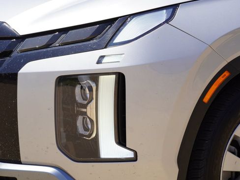 Used 2025 Hyundai Palisade SEL AWD/4WD image 4