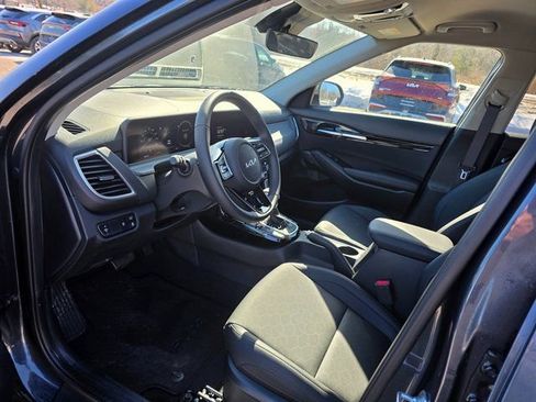 New 2026 Kia Seltos EX image 14