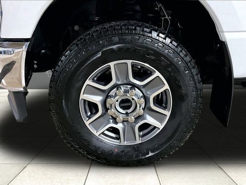 Certified 2024 Ford F350 Lariat w/ Lariat Ultimate Package image 10