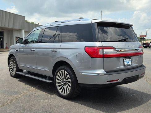 Used 2020 Lincoln Navigator Reserve w/ Luxury Package AWD/4WD image 4