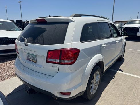 Used 2016 Dodge Journey SXT w/ Premium Group FWD image 4