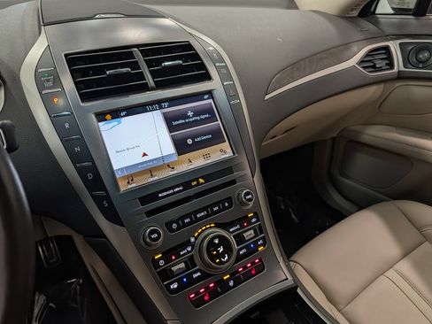 Certified 2019 Lincoln MKZ Reserve w/ Reserve Plus Package FWD image 14