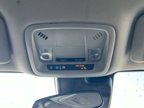 Used 2023 Chevrolet Malibu LT image 23