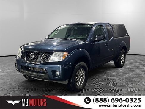 Used 2015 Nissan Frontier SV image 9