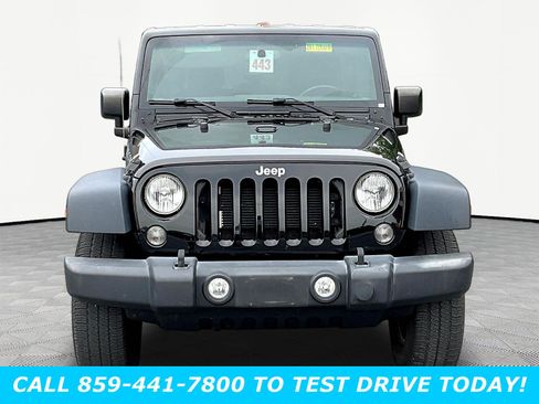 Used 2015 Jeep Wrangler Unlimited Rubicon w/ Dual Top Group AWD/4WD image 2