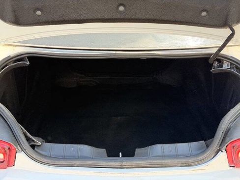 Used 2020 Chevrolet Camaro LT image 20