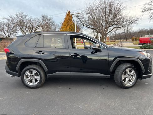 Used 2024 Toyota RAV4 XLE image 23