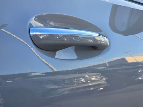 New 2026 Mercedes-Benz C 300 4MATIC Sedan image 32