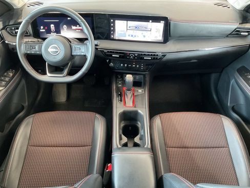 Used 2025 Nissan Kicks SR AWD/4WD image 16