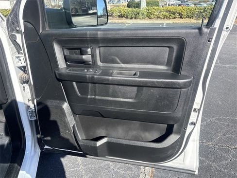 Used 2018 RAM 1500 4x4 Crew Cab w/ Protection Group image 18