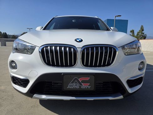Used 2018 BMW X1 xDrive28i AWD/4WD image 4