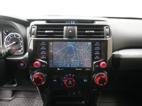Used 2023 Toyota 4Runner TRD Off-Road Premium w/ Off Road Premium Plus Package AWD/4WD image 19