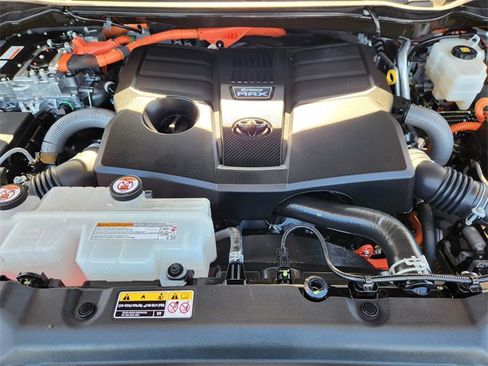 Certified 2025 Toyota Sequoia Capstone image 22