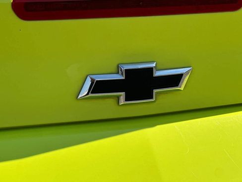 Used 2019 Chevrolet Camaro LT RWD image 27
