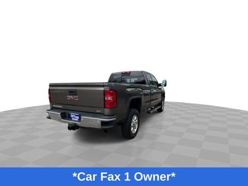 Used 2015 GMC Sierra 2500 SLT w/ Suspension Package, Off-Road AWD/4WD image 9