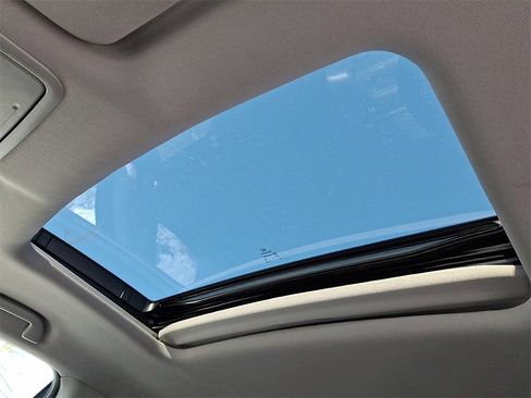 Used 2022 Honda Pilot EX-L image 16