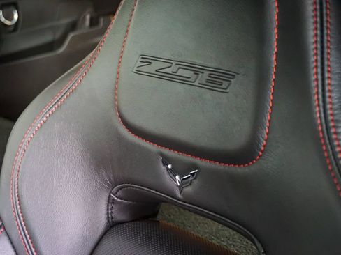 Used 2019 Chevrolet Corvette Z06 RWD image 79