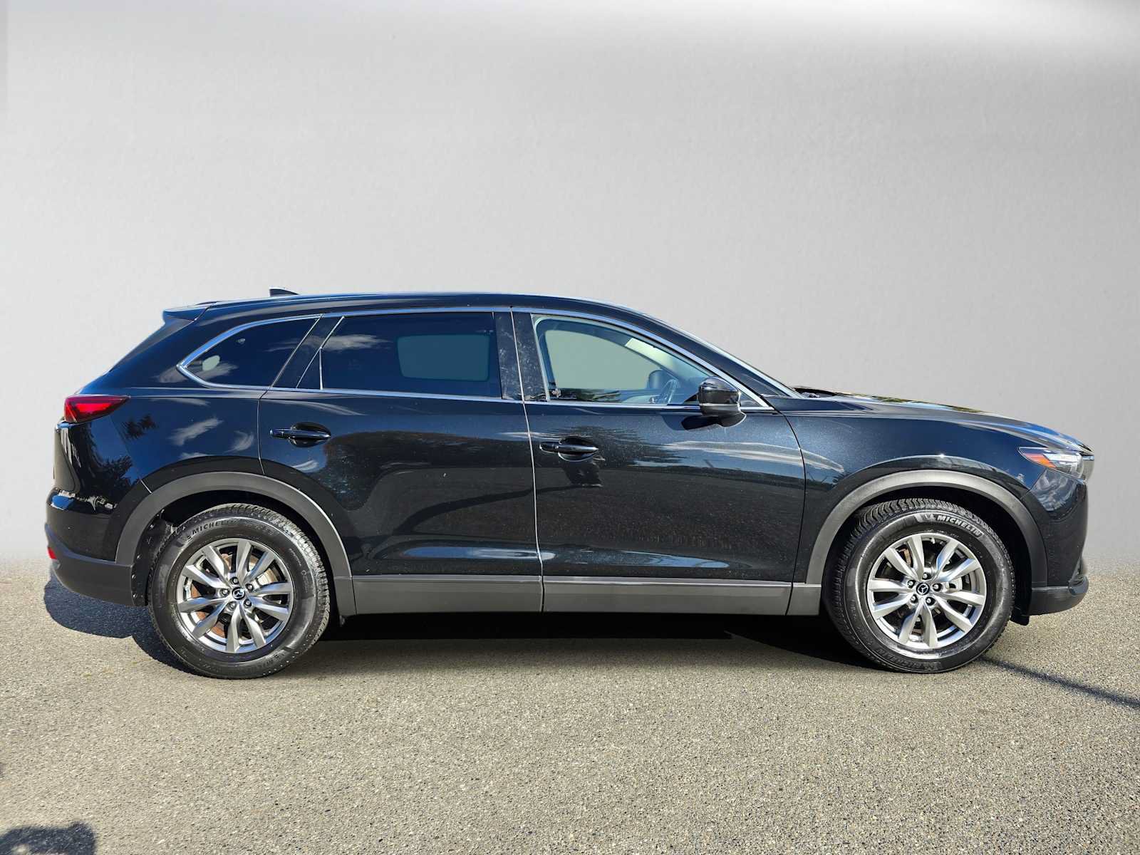 Used 2019 MAZDA CX-9 Touring w/ Touring Premium Package AWD/4WD image 2