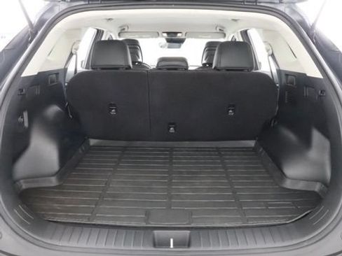 Used 2023 Kia Sportage EX AWD/4WD image 32