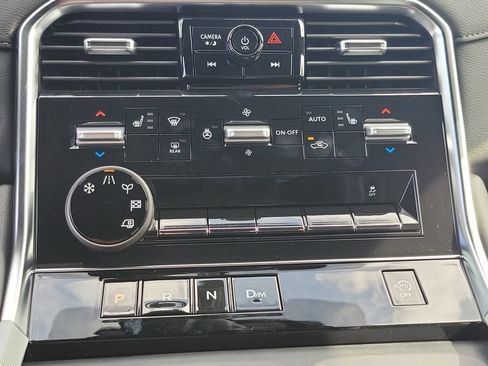 New 2026 Nissan Armada SL w/ Captain's Chari Seat Package image 12