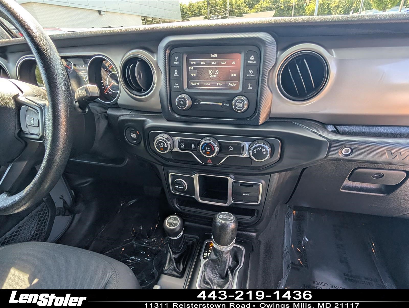 Used 2018 Jeep Wrangler Sport AWD/4WD image 18