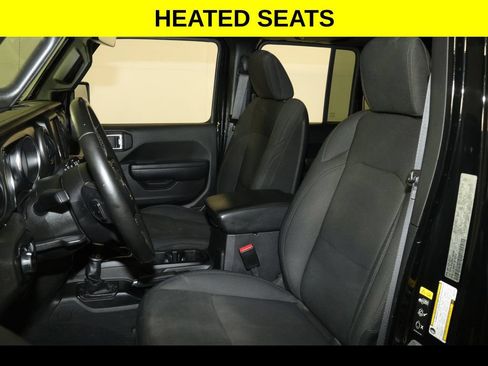 Used 2022 Jeep Wrangler Unlimited Sport w/ Sun And Sound Package AWD/4WD image 3
