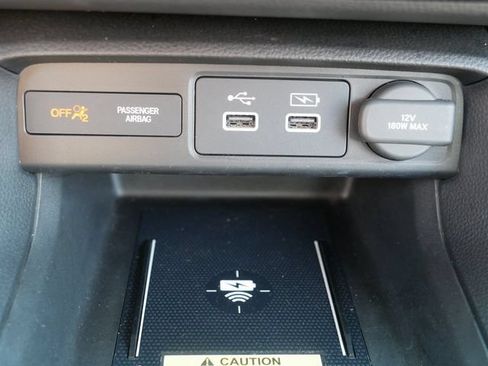 Used 2022 Honda Civic Touring image 33