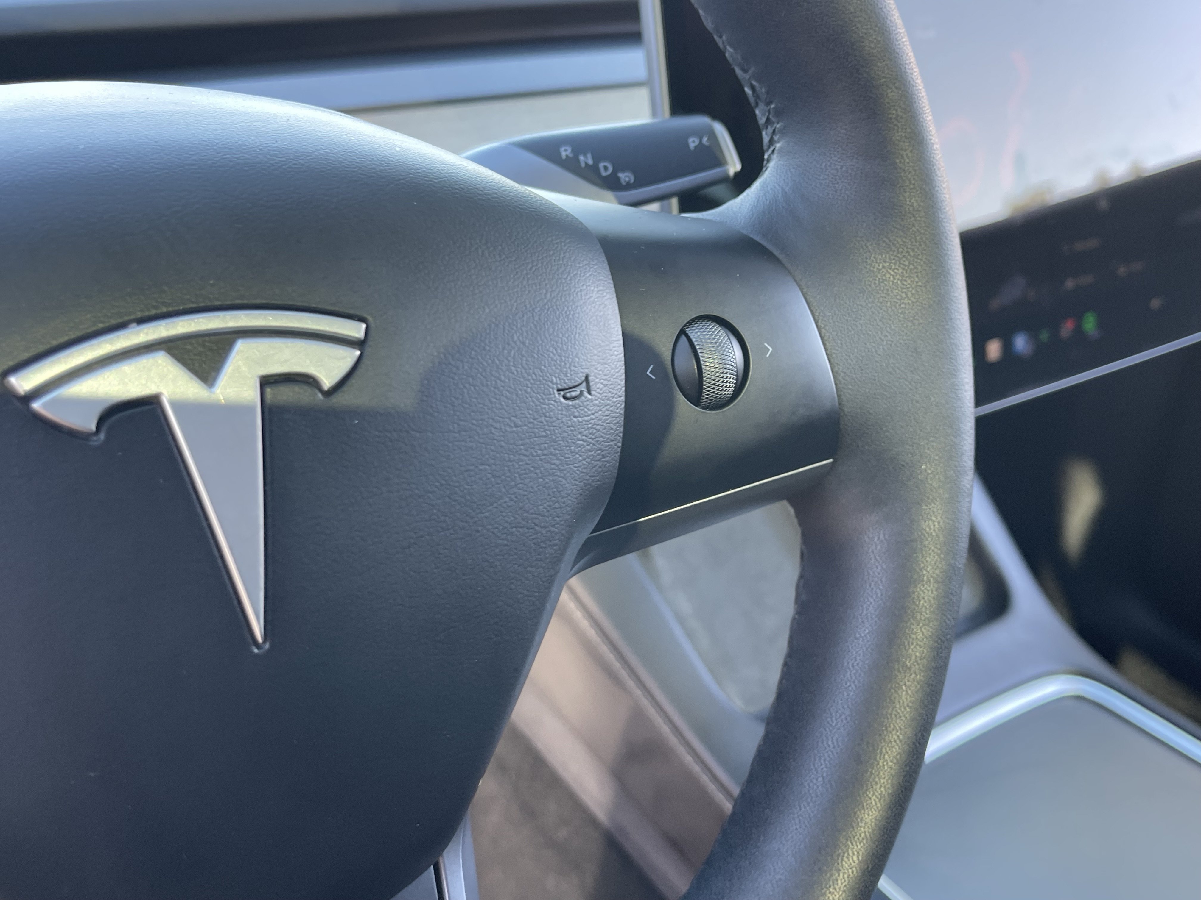Used 2023 Tesla Model Y Performance AWD/4WD image 26