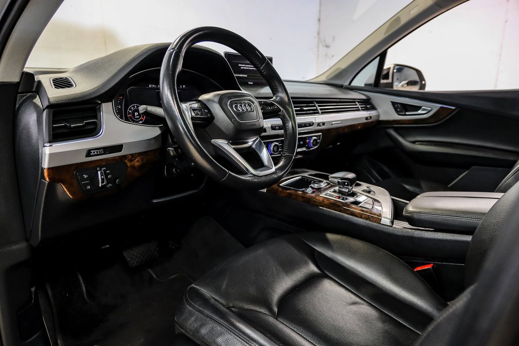 Used 2018 Audi Q7 2.0T Premium Plus AWD/4WD image 3