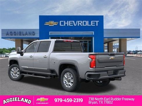 New 2026 Chevrolet Silverado 2500 High Country w/ Technology Package image 3
