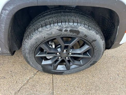 New 2025 Jeep Grand Cherokee Limited AWD/4WD image 24