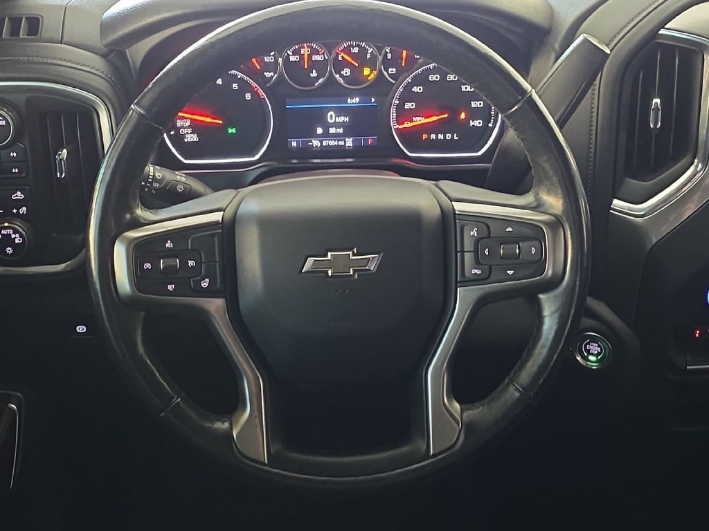 Used 2020 Chevrolet Silverado 1500 RST AWD/4WD image 35