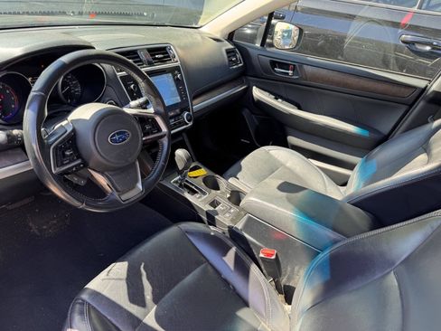 Used 2018 Subaru Outback 2.5i Limited w/ Popular Package #2 AWD/4WD image 7