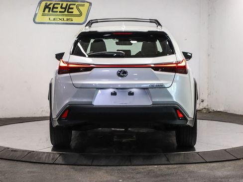 Certified 2025 Lexus UX 300h FWD w/ Accessory Package (Z2) image 3