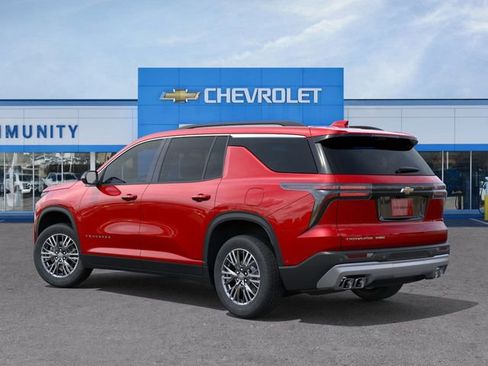 New 2026 Chevrolet Traverse LT w/ Driver Confidence Package image 4