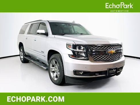Used 2016 Chevrolet Suburban LT w/ LT Signature Package image 1