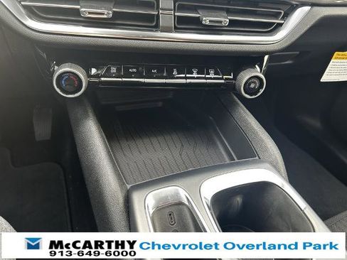New 2026 Chevrolet Equinox EV LT w/ Comfort Package image 15