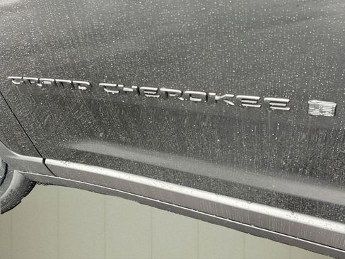 New 2026 Jeep Grand Cherokee L Limited image 13