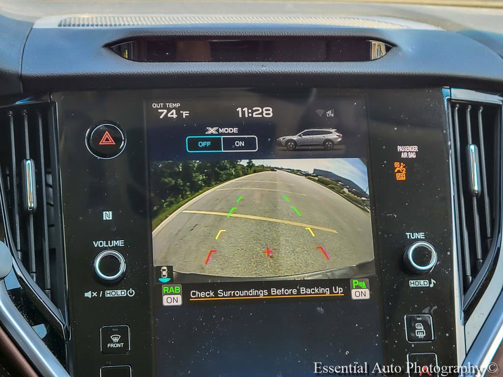 Used 2022 Subaru Outback Touring AWD/4WD image 13