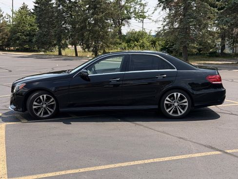 Used 2015 Mercedes-Benz E 350 4MATIC Sedan image 8