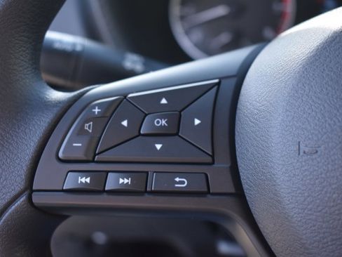 Used 2025 Nissan Sentra S image 15