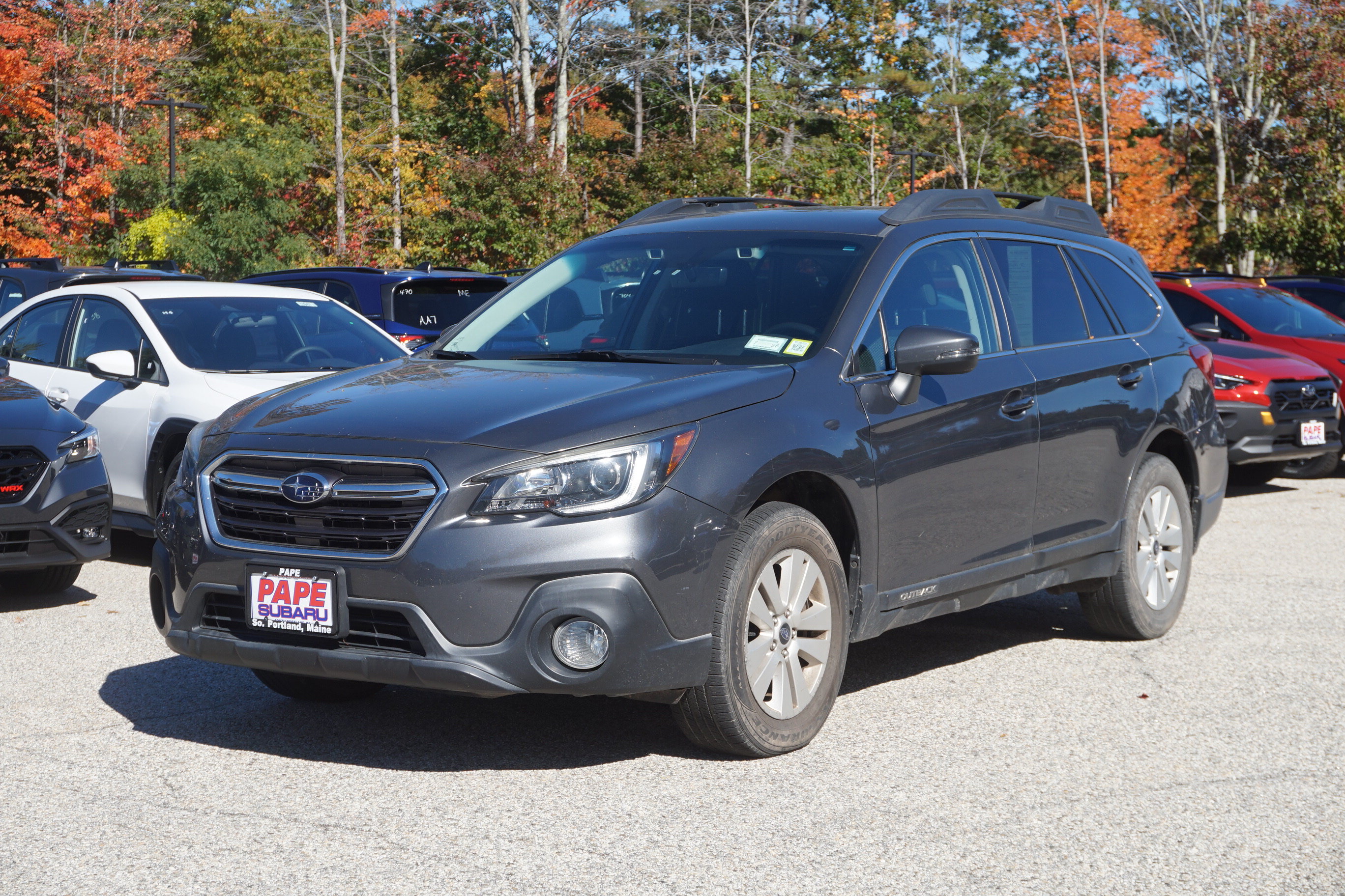Used 2019 Subaru Outback 2.5i Premium AWD/4WD image 1