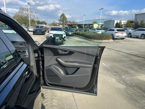 New 2026 Audi Q8 Premium Plus image 30