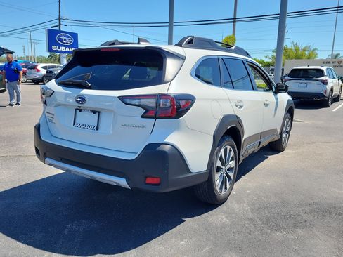 Certified 2024 Subaru Outback Limited AWD/4WD image 11