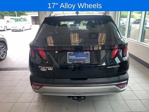Certified 2025 Hyundai Tucson Blue w/ Tow & Go Package AWD/4WD image 15