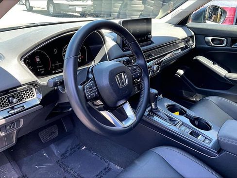 Used 2024 Honda Civic EX-L image 9