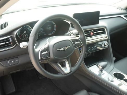 Used 2026 Genesis G70 2.5T RWD image 17