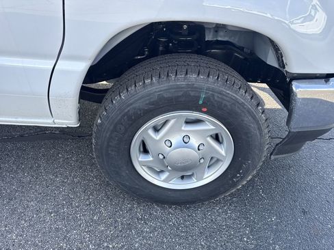 New 2025 Ford E-350 and Econoline 350 Super Duty w/ Power Equipment Group image 9