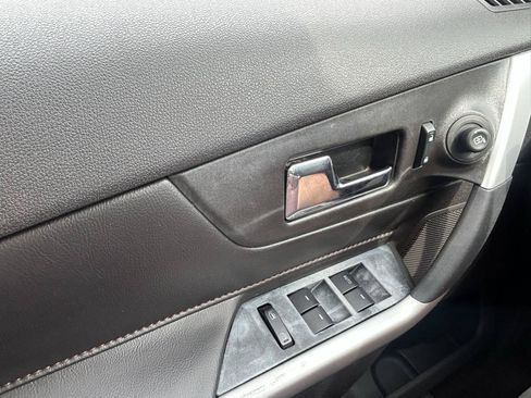 Used 2011 Ford Edge Limited w/ 301A Rapid Spec Order Code FWD image 28