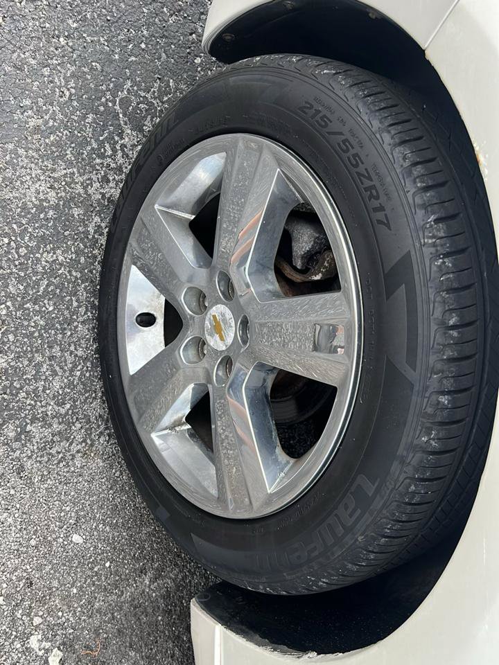 Used 2011 Chevrolet Malibu LT FWD image 20